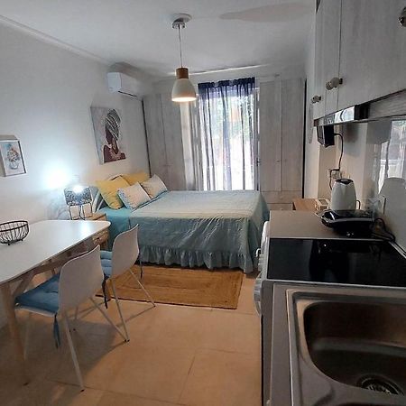 Ferienwohnung Nias Studio Perama  Exterior foto