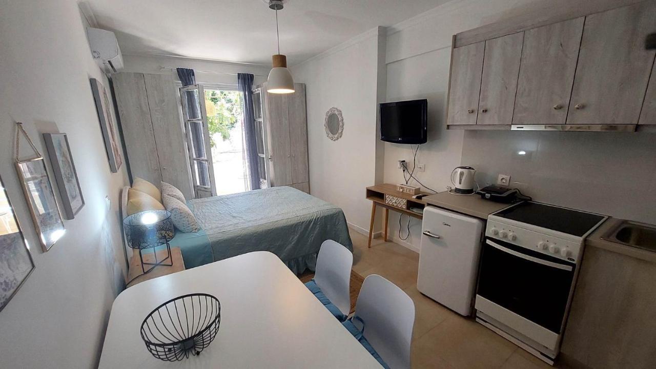 Ferienwohnung Nias Studio Perama  Exterior foto