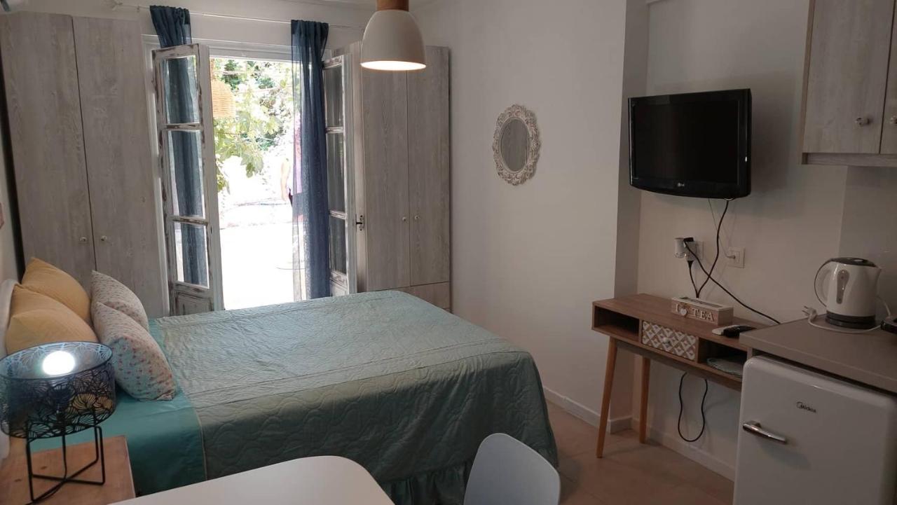 Ferienwohnung Nias Studio Perama  Exterior foto